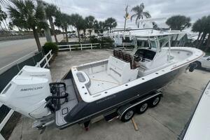 Valhalla 33 JUST ONE MORE - Exterior 