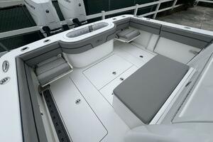 Valhalla 33 JUST ONE MORE - Aft Seating