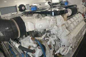 Viking 52 ONE MORE - Engine Room