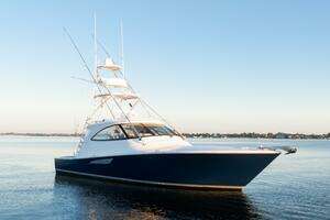 2016 Viking 52 Sport Tower thumbnail 2