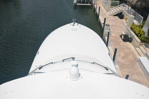 Viking 52 ONE MORE - Foredeck