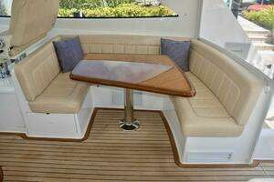 2016 Viking 52 Sport Tower thumbnail 27