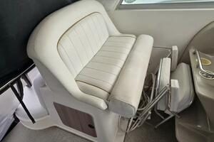 33ft Sea Ray Yacht For Sale