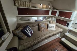 33ft Sea Ray Yacht For Sale