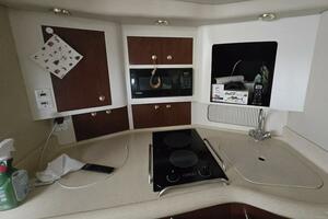 33ft Sea Ray Yacht For Sale