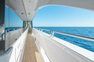 2018 Westport Raised Pilothouse thumbnail 46