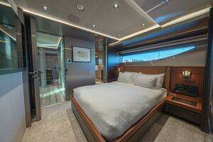 2018 Westport Raised Pilothouse thumbnail 26