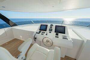 2018 Westport Raised Pilothouse thumbnail 39