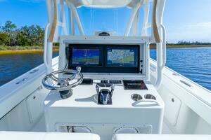 2014 Yellowfin thumbnail 28