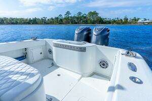 2014 Yellowfin thumbnail 33