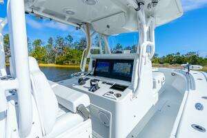 2014 Yellowfin thumbnail 26