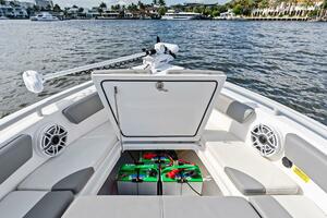 24ft Everglades Yacht For Sale