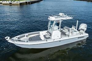 24ft Everglades Yacht For Sale