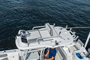 24ft Everglades Yacht For Sale