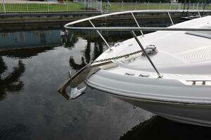 2006 Sea Ray 320 Sundancer thumbnail 4