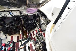 2006 Sea Ray 320 Sundancer thumbnail 16