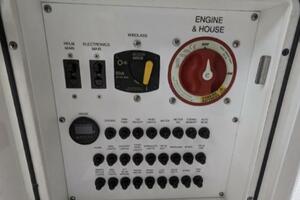 23ft Pursuit Yacht For Sale