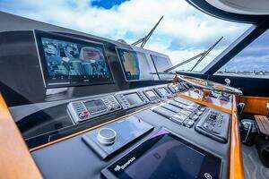 2019 Viking 68 Enclosed Bridge thumbnail 59