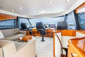 2019 Viking 68 Enclosed Bridge thumbnail 62