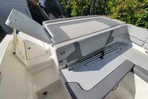 22ft Bayliner Yacht For Sale