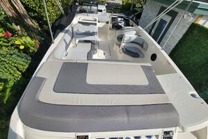 22ft Bayliner Yacht For Sale