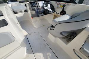 22ft Bayliner Yacht For Sale