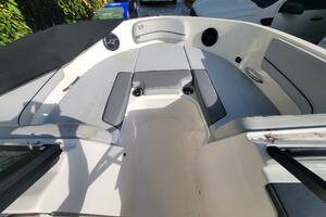 22ft Bayliner Yacht For Sale