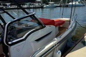 26ft Nimbus Yacht For Sale