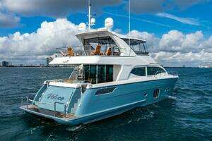 2013 Lanzarote 73 Custom M/Y thumbnail 3