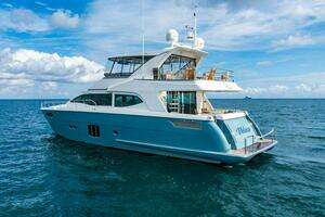 2013 Lanzarote 73 Custom M/Y thumbnail 6