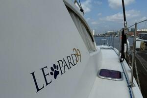 39ft Leopard Yacht For Sale