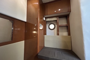 35ft Sea Ray Yacht For Sale