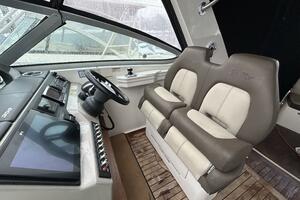 35ft Sea Ray Yacht For Sale