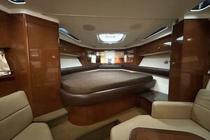 35ft Sea Ray Yacht For Sale
