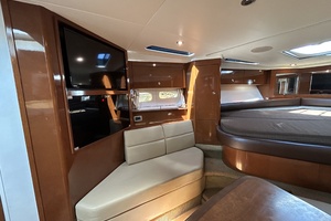 35ft Sea Ray Yacht For Sale