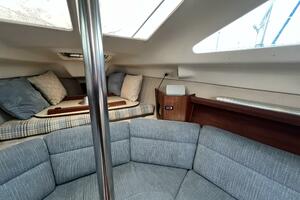 Hazyblur 28ft Hunter Yacht For Sale