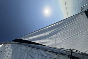 Hazyblur 28ft Hunter Yacht For Sale