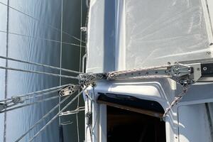 Hazyblur 28ft Hunter Yacht For Sale