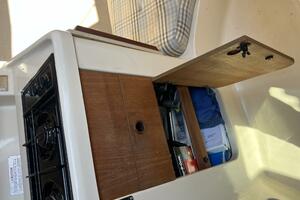 Hazyblur 28ft Hunter Yacht For Sale