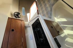 Hazyblur 28ft Hunter Yacht For Sale