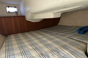 Hazyblur 28ft Hunter Yacht For Sale