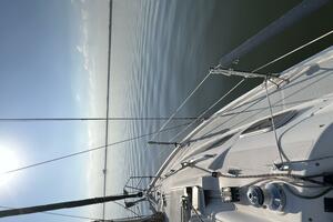 Hazyblur 28ft Hunter Yacht For Sale