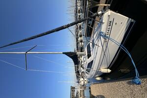 Hazyblur 28ft Hunter Yacht For Sale