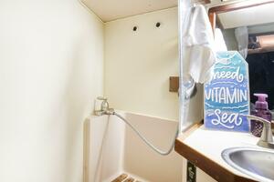 One Love 41ft Morgan Yacht For Sale