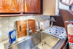 One Love 41ft Morgan Yacht For Sale