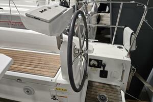 MAHALO 30ft Beneteau Yacht For Sale