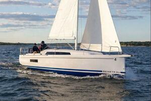 MAHALO 30ft Beneteau Yacht For Sale