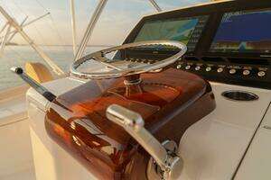 2023 Viking 54 Convertible thumbnail 24