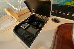 2023 Viking 54 Convertible thumbnail 27