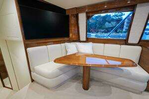2023 Viking 54 Convertible thumbnail 32
